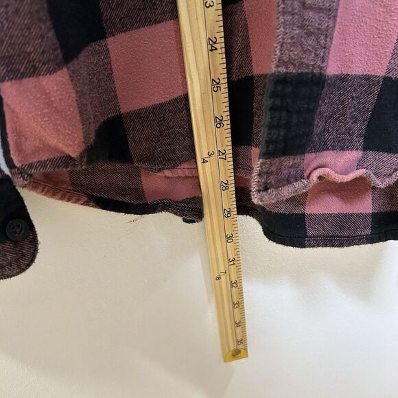 Holister Salmon Color Flannel‎ Large Spellout On Back Men's Size Large Button - Picture 7 of 9